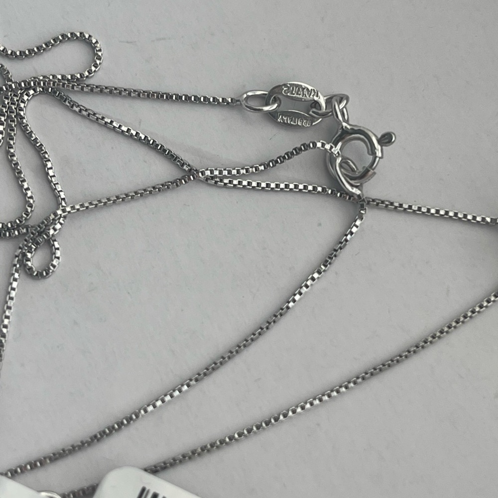 Italian Silver Necklace - Picture 3 of 7